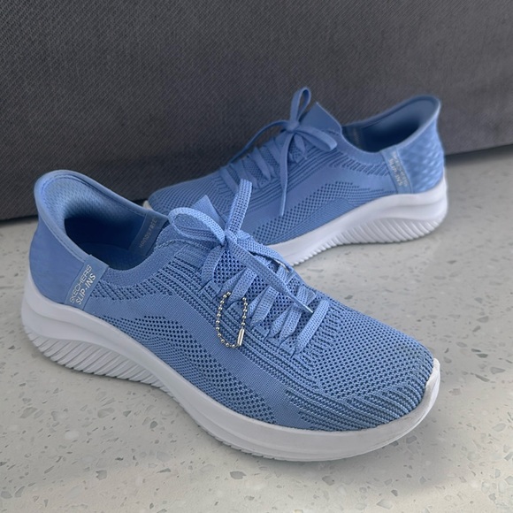Skechers Shoes - Women's Skechers, Slip-ins Go Walk Flex Baby Blue & White Size 6.5 US